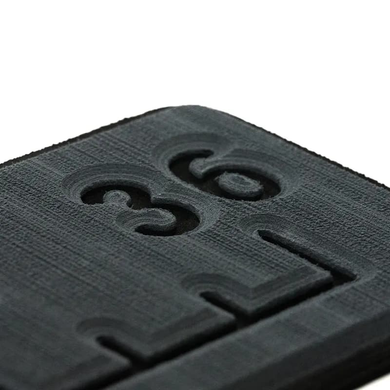 Regla para Medir Peces 36" SeaDek - Dark Gray / Black