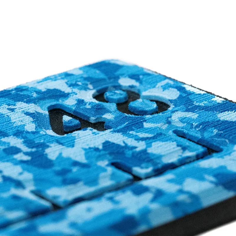 Regla para Medir Peces 48" SeaDek - Aqua Camo / Black