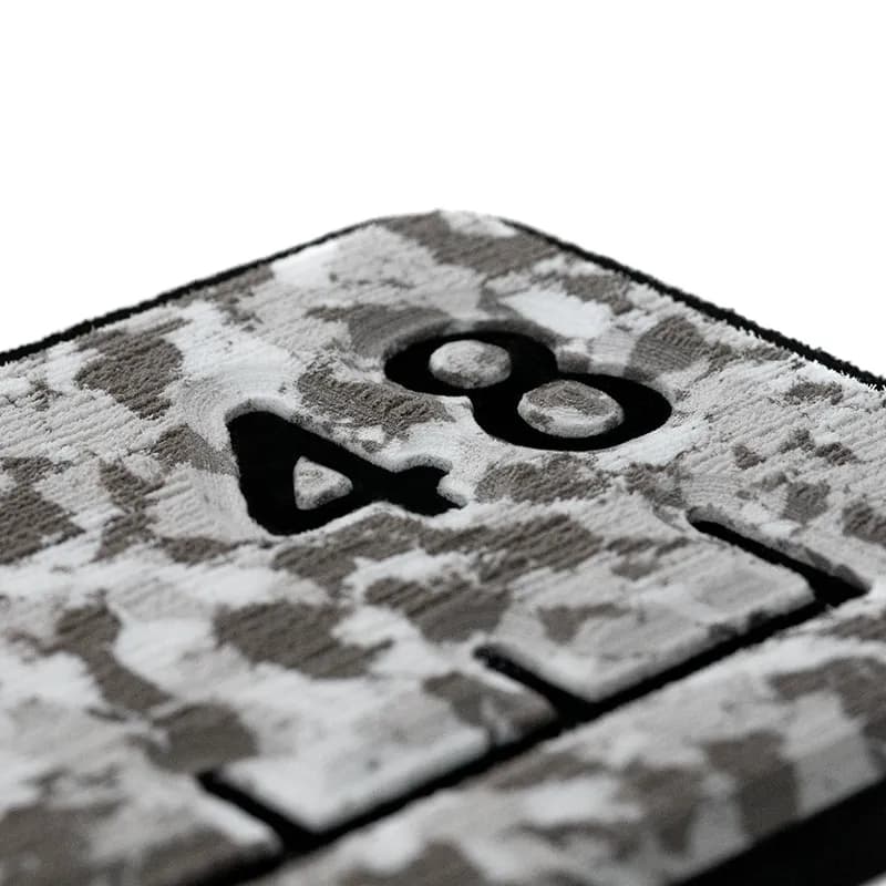 Regla para Medir Peces 48" SeaDek - Snow Camo / Black